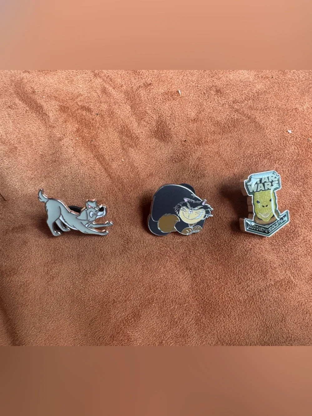 Disney Enamels collector tradable pins 10